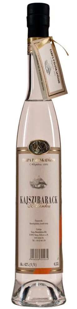 Tarpa Kajszibarack Pálinka (Apricot) Half